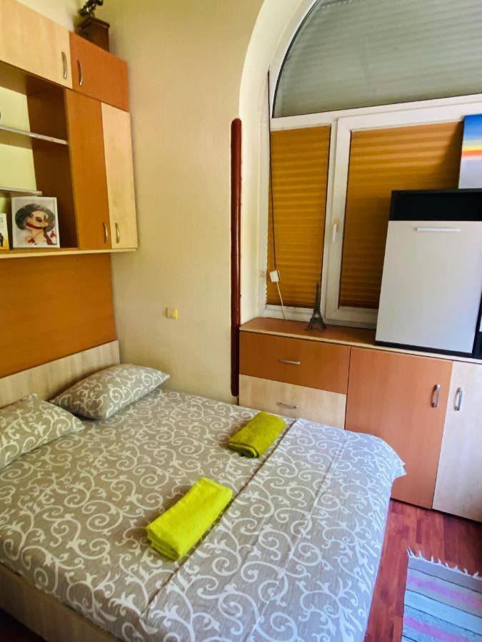 Central 2 Bedrooms Apartment Brasov Ngoại thất bức ảnh
